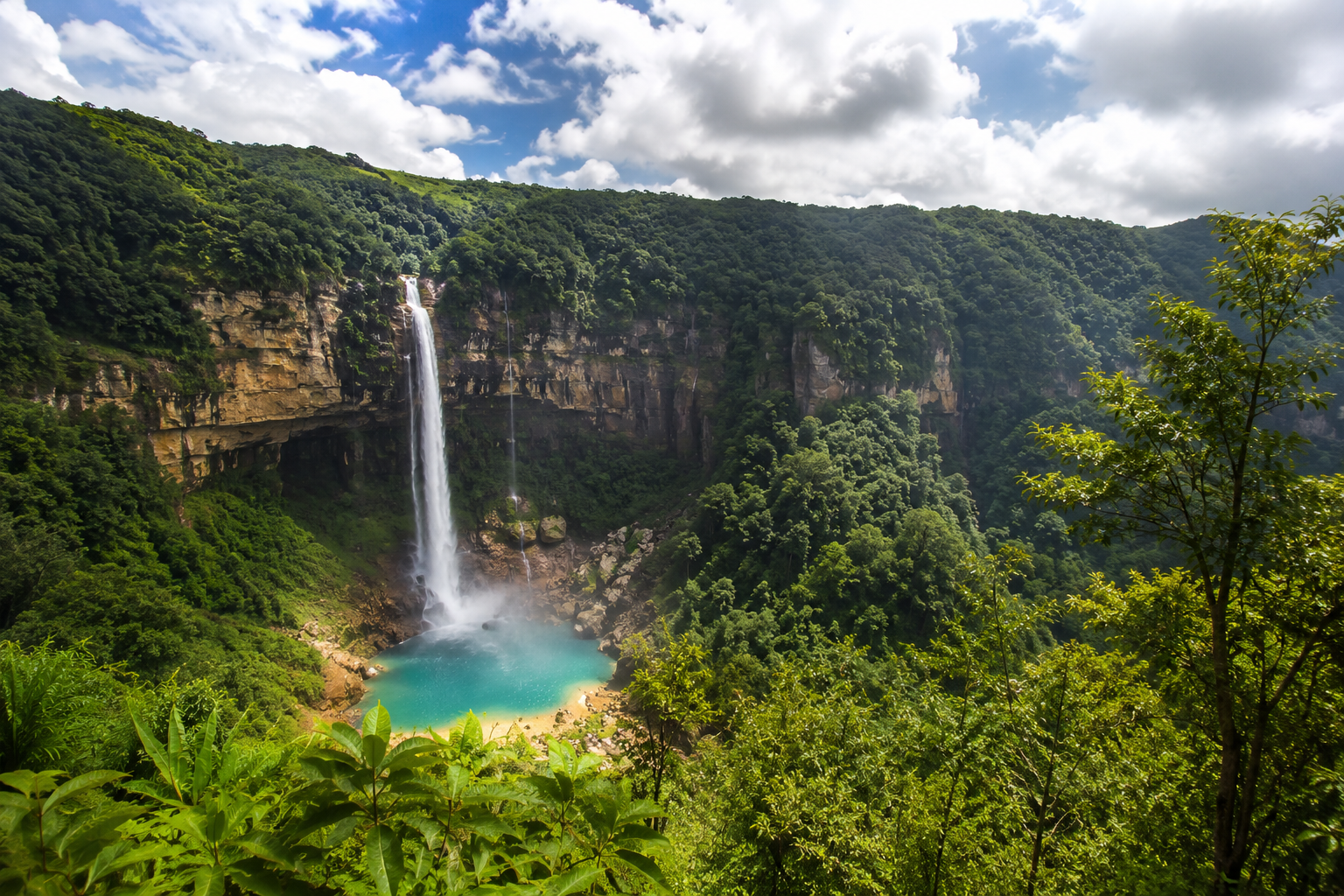 Meghalaya &amp; Assam Scenic Escape photo 5